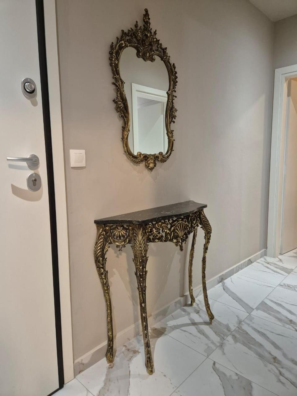 Galeriya Apartment เทสซาโลนิกิ ภายนอก รูปภาพ