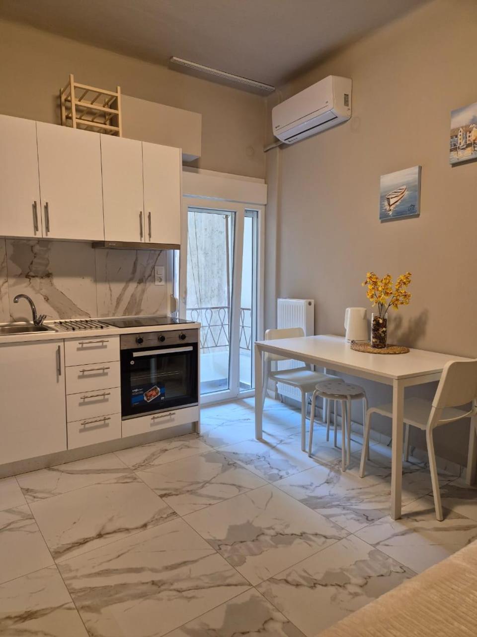 Galeriya Apartment เทสซาโลนิกิ ภายนอก รูปภาพ